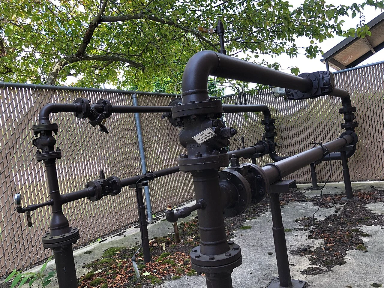 Pipelines and networks